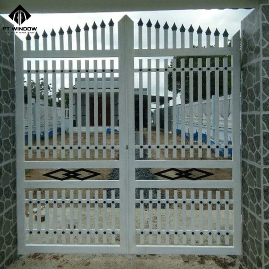 Mẫu cửa sắt 11