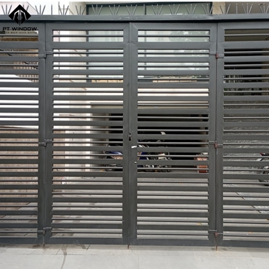 Mẫu cửa sắt 10