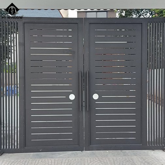 Mẫu cửa sắt 09